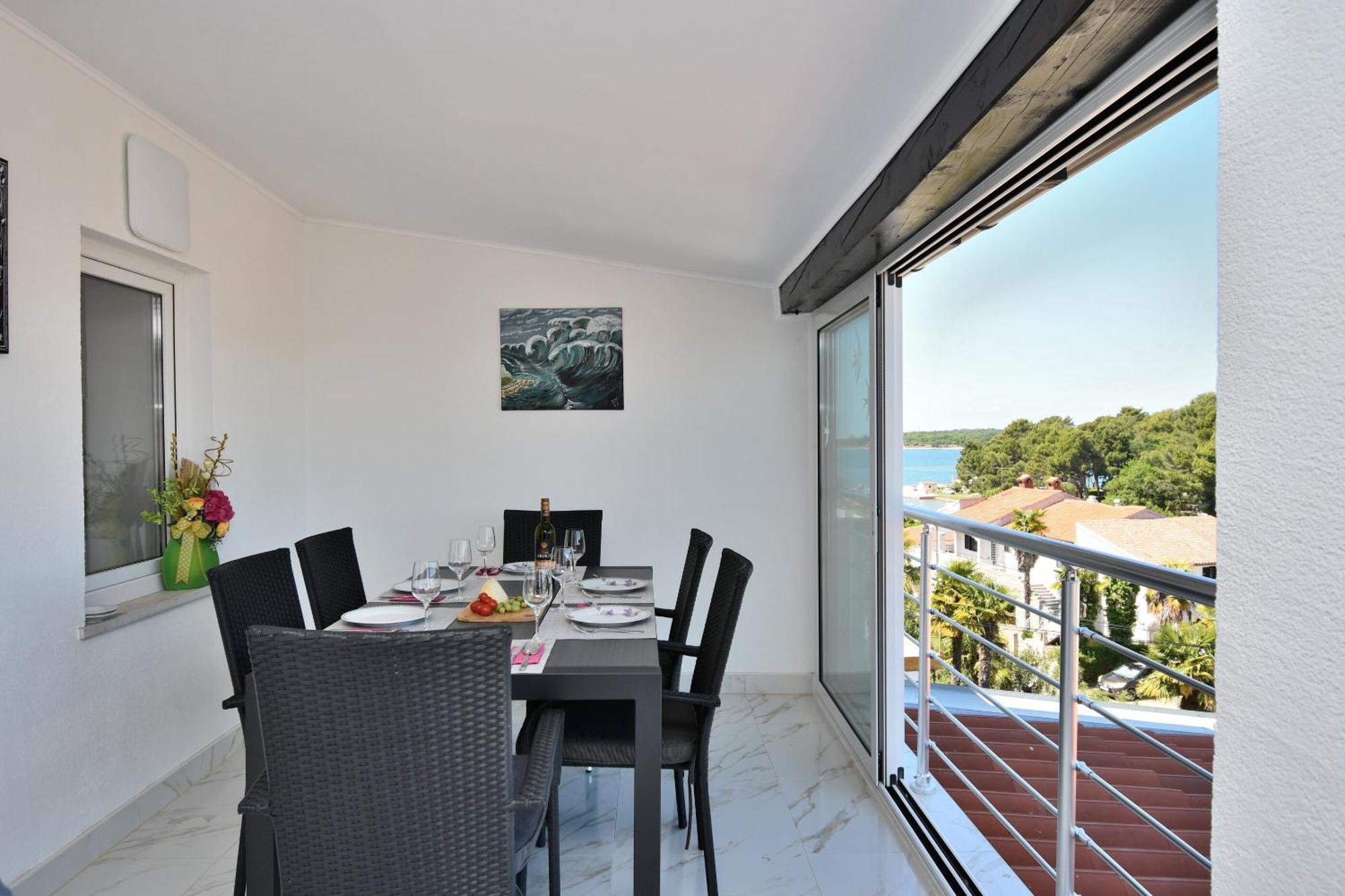 Apartments Ester Funtana Exterior foto